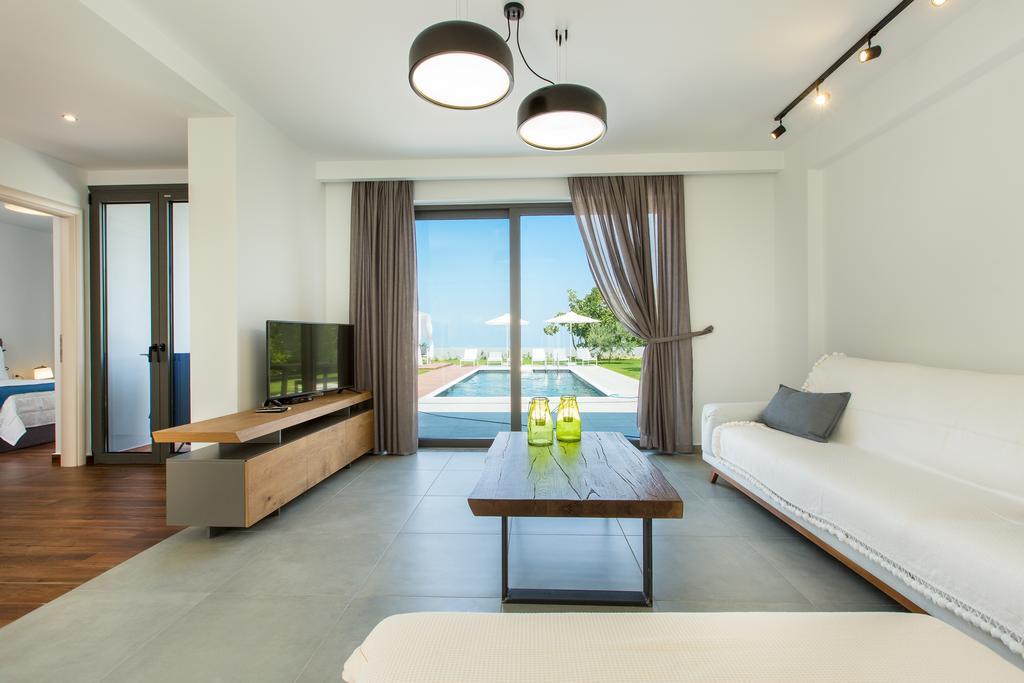 Vilana Exclusive Villas Skouloúfia Camera foto